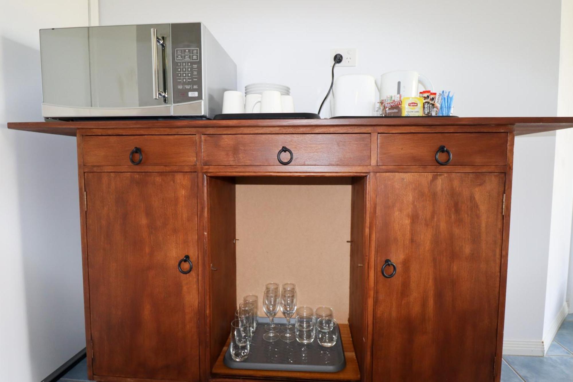 Blk Stays Guest House Deluxe Units Morayfield Bagian luar foto